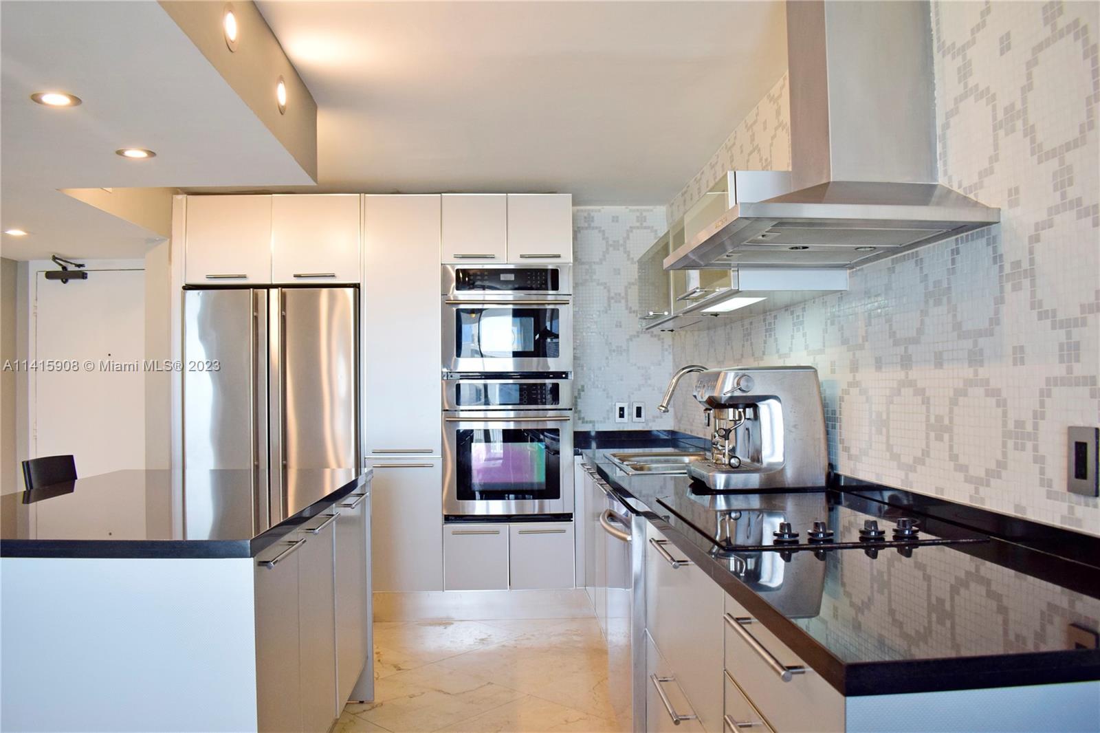 401 Ocean Dr # 1120