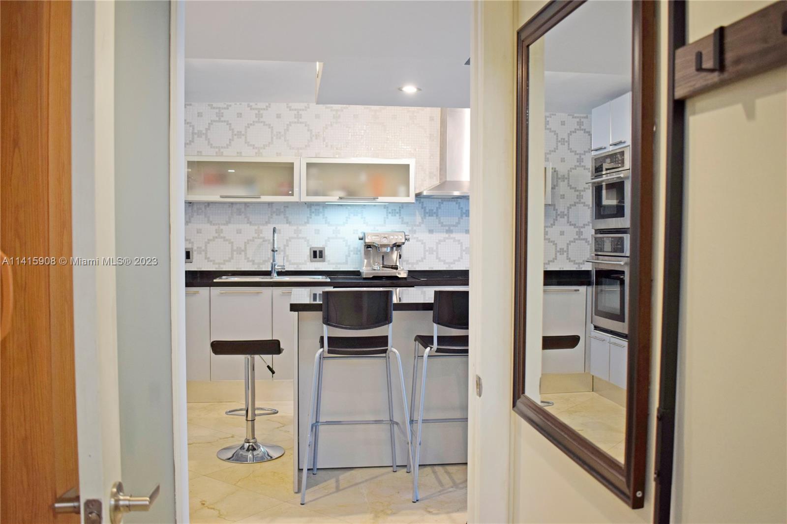 401 Ocean Dr # 1120