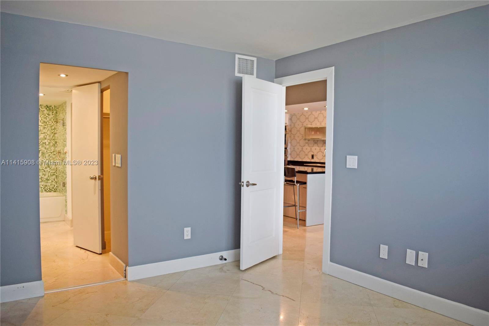 401 Ocean Dr # 1120