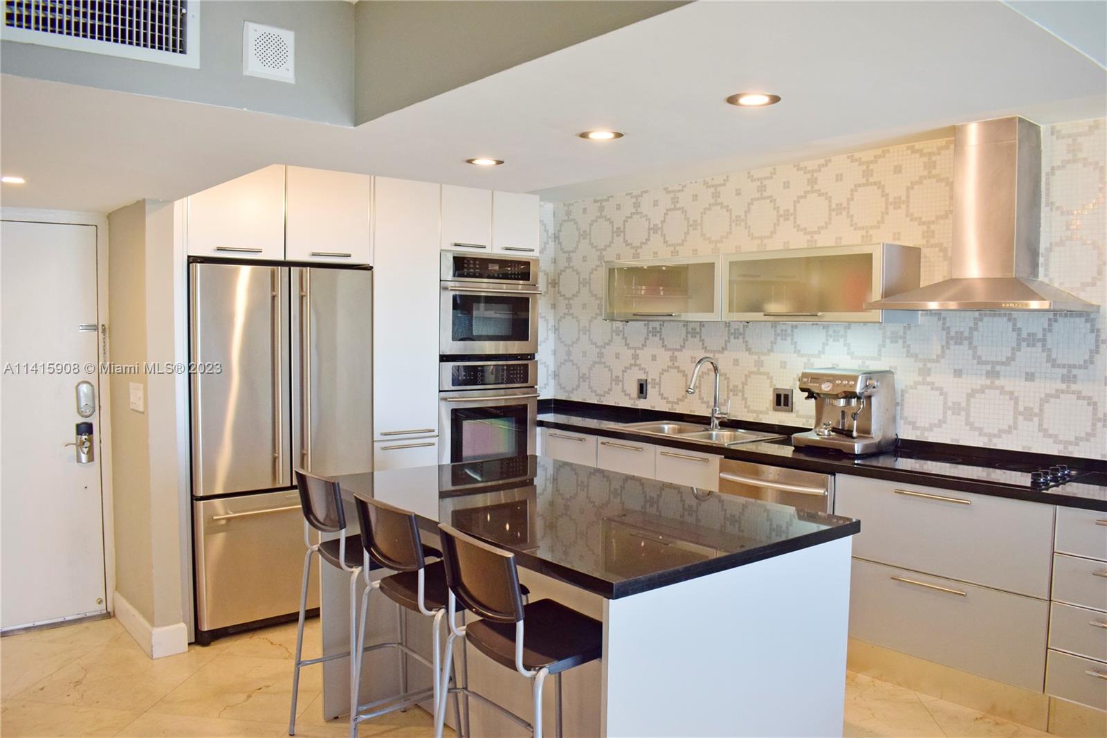 401 Ocean Dr # 1120