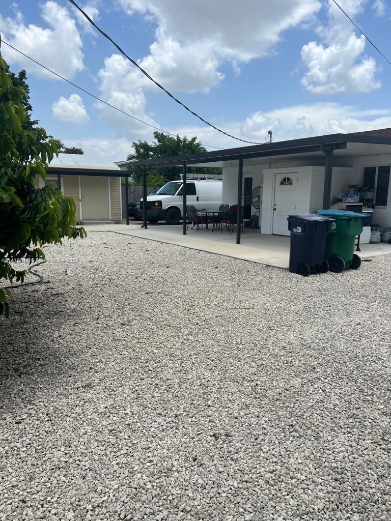 10120 SW 170th Ter