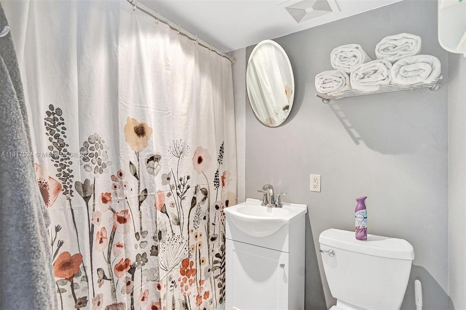 328 Euclid Ave # 106