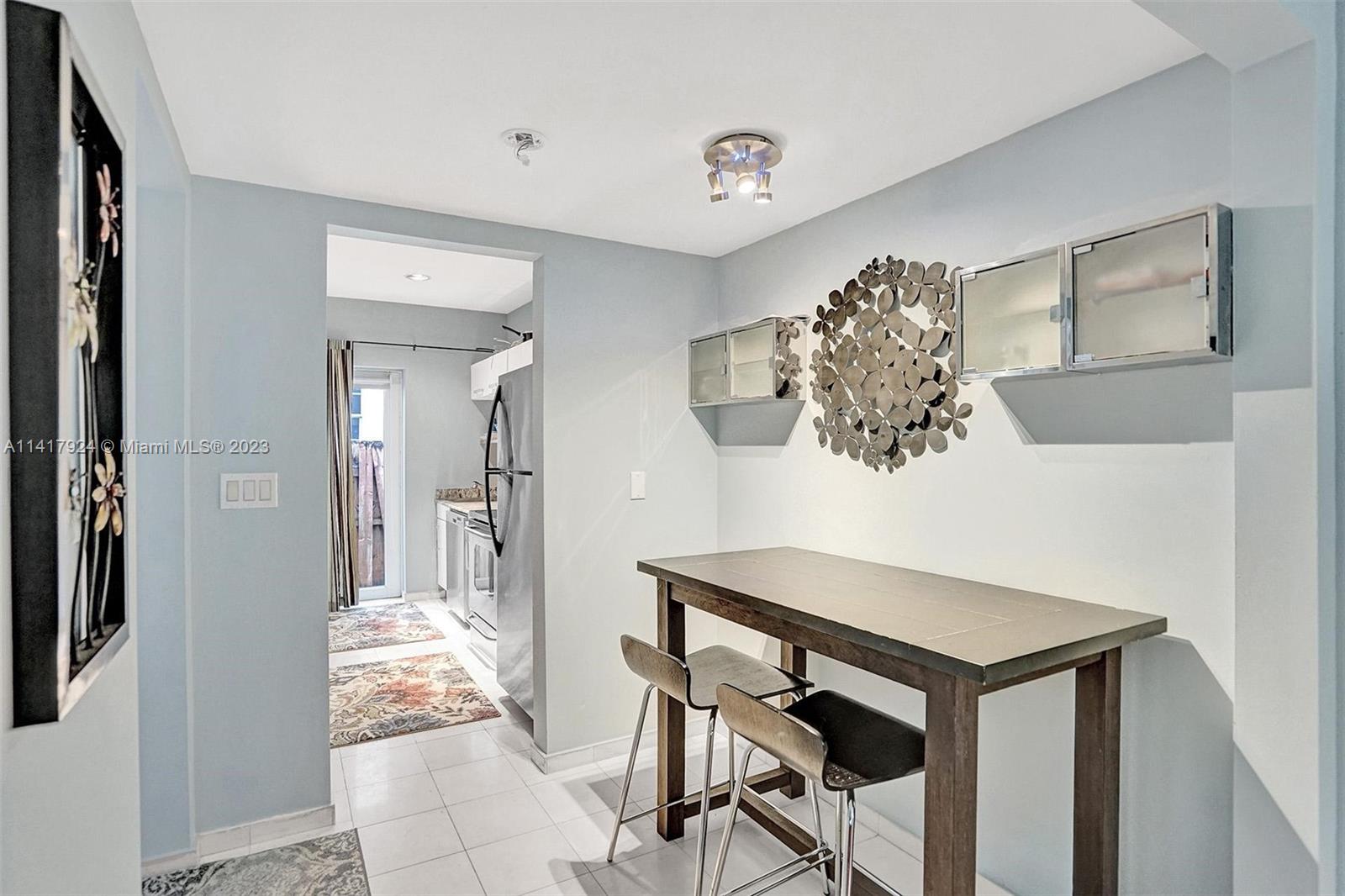 328 Euclid Ave # 106