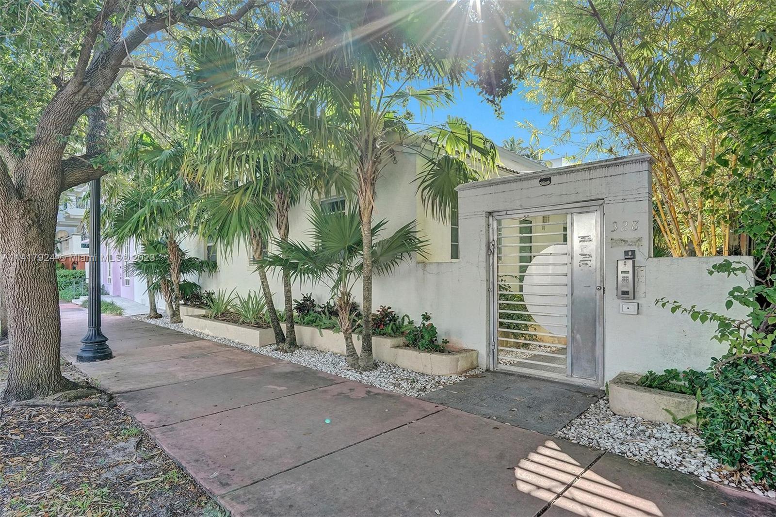 328 Euclid Ave # 106