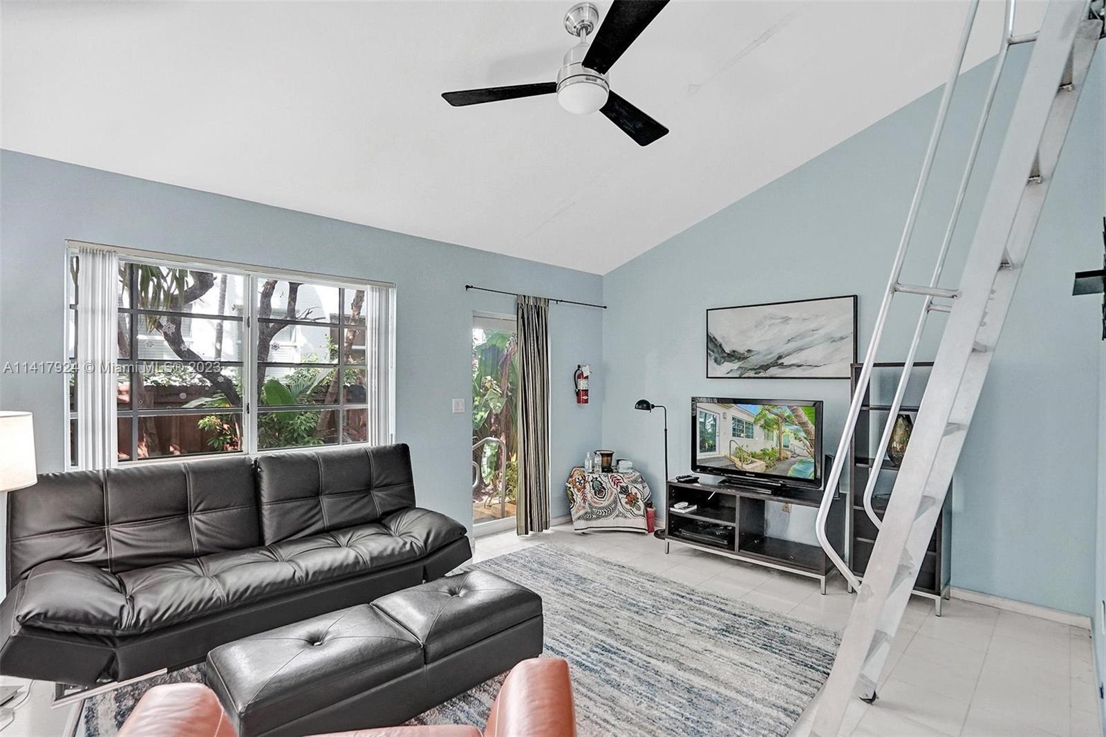 328 Euclid Ave # 106