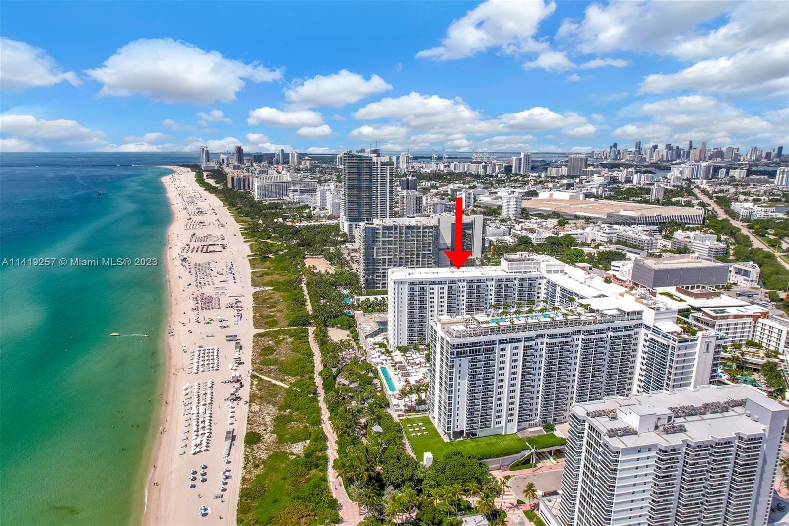 2301 Collins Ave # 1015