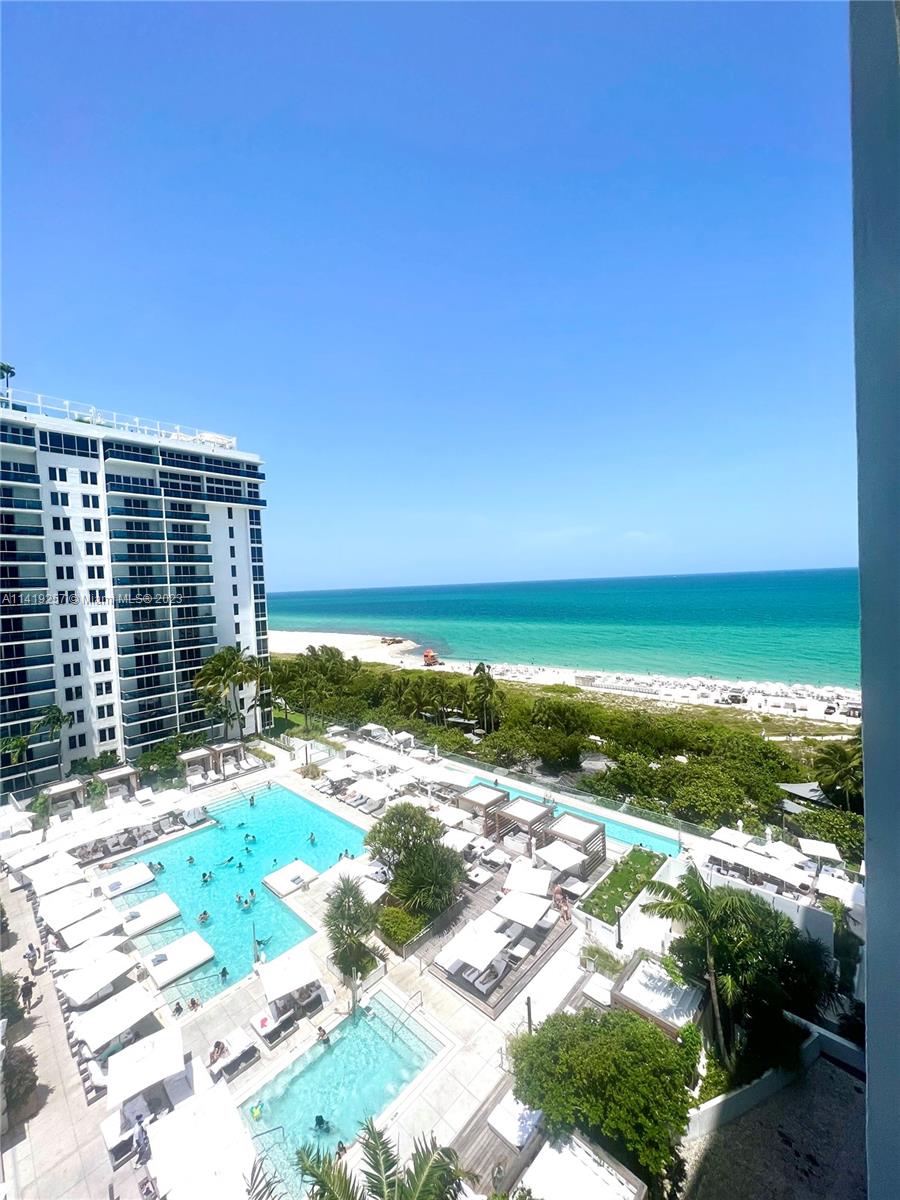 2301 Collins Ave # 1015