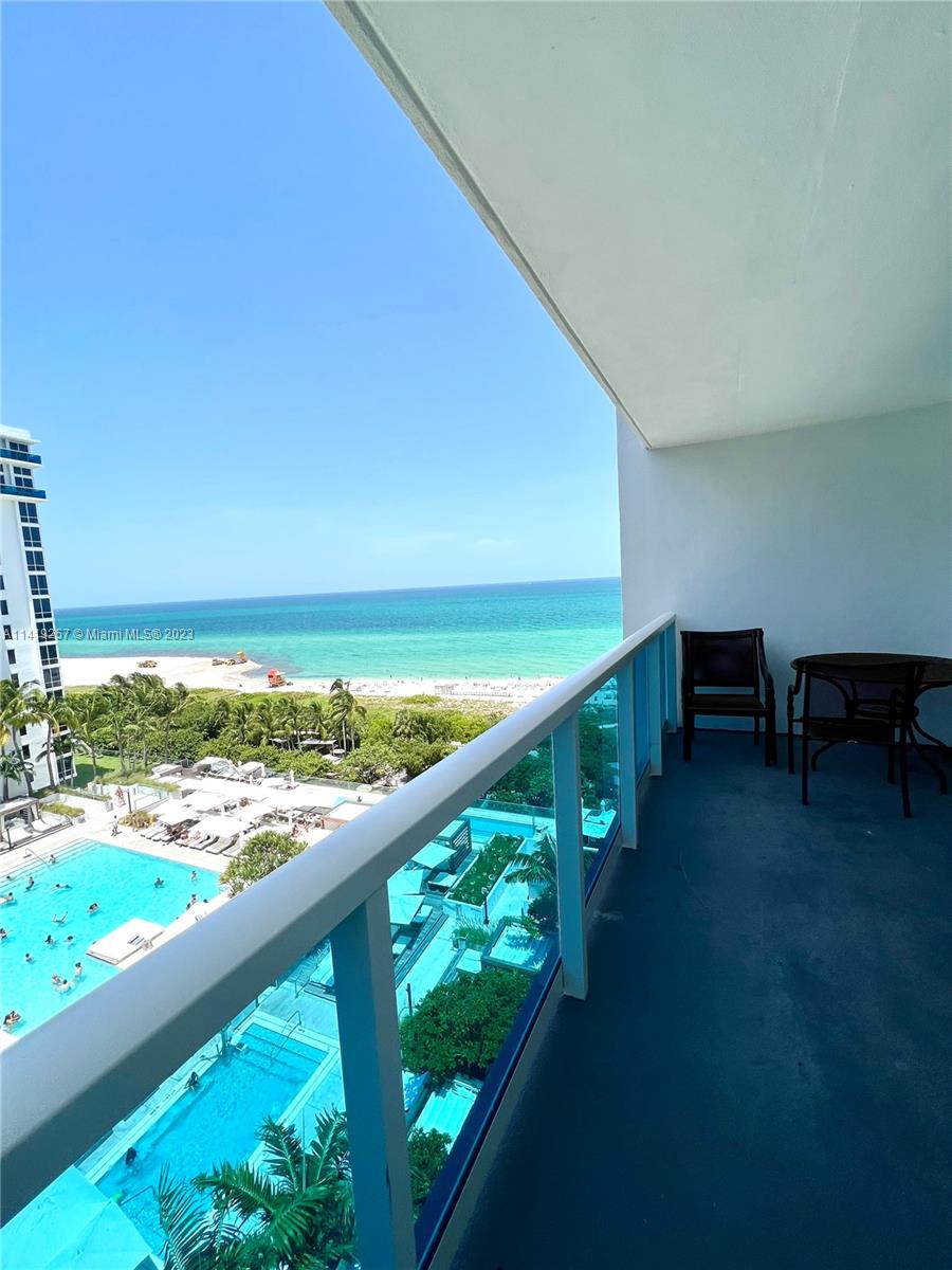 2301 Collins Ave # 1015