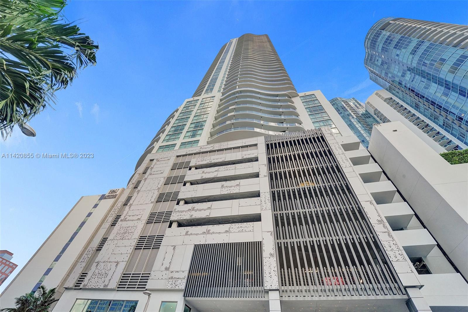 100 E Las Olas Blvd # 3703