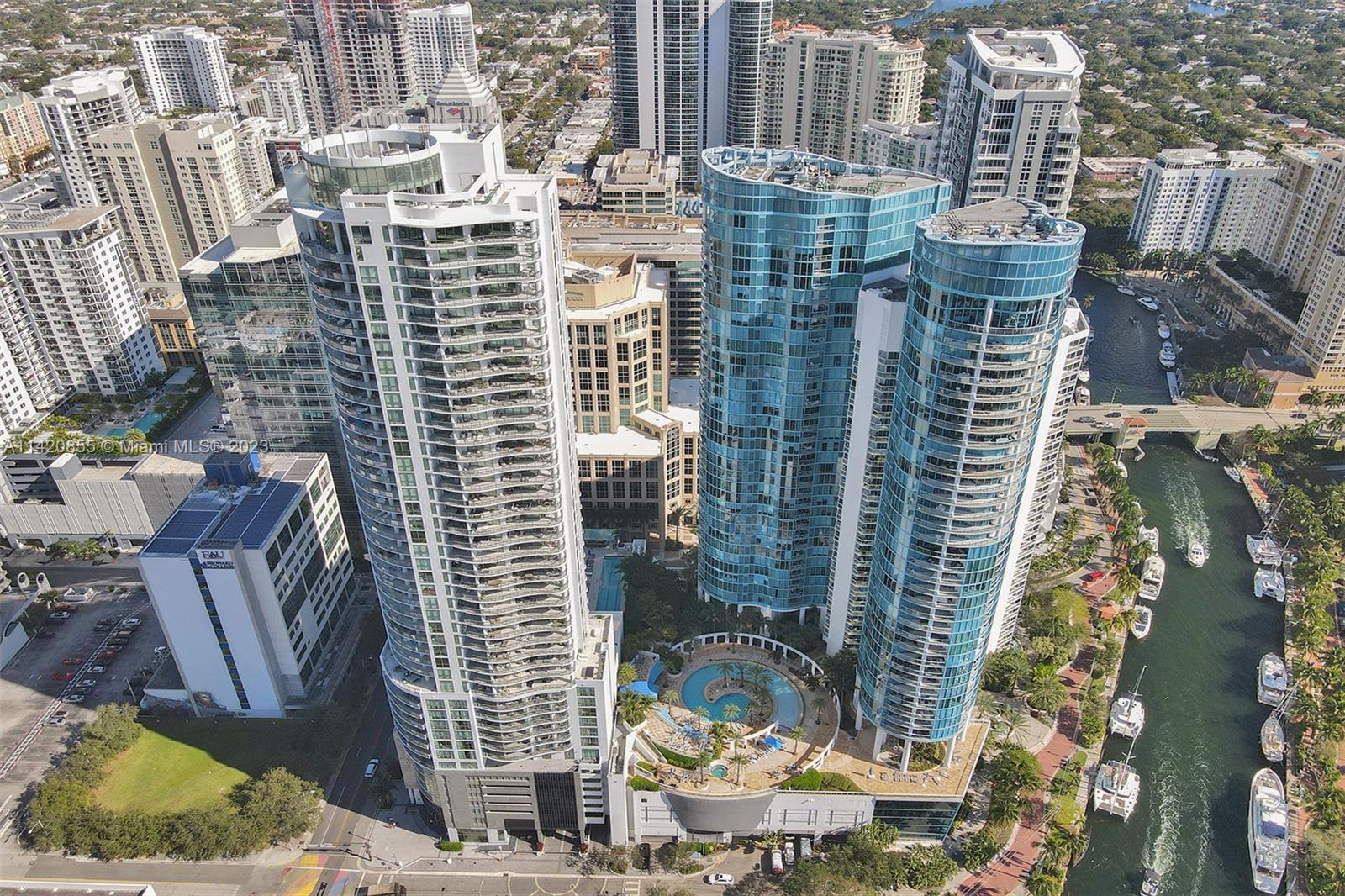 100 E Las Olas Blvd # 3703
