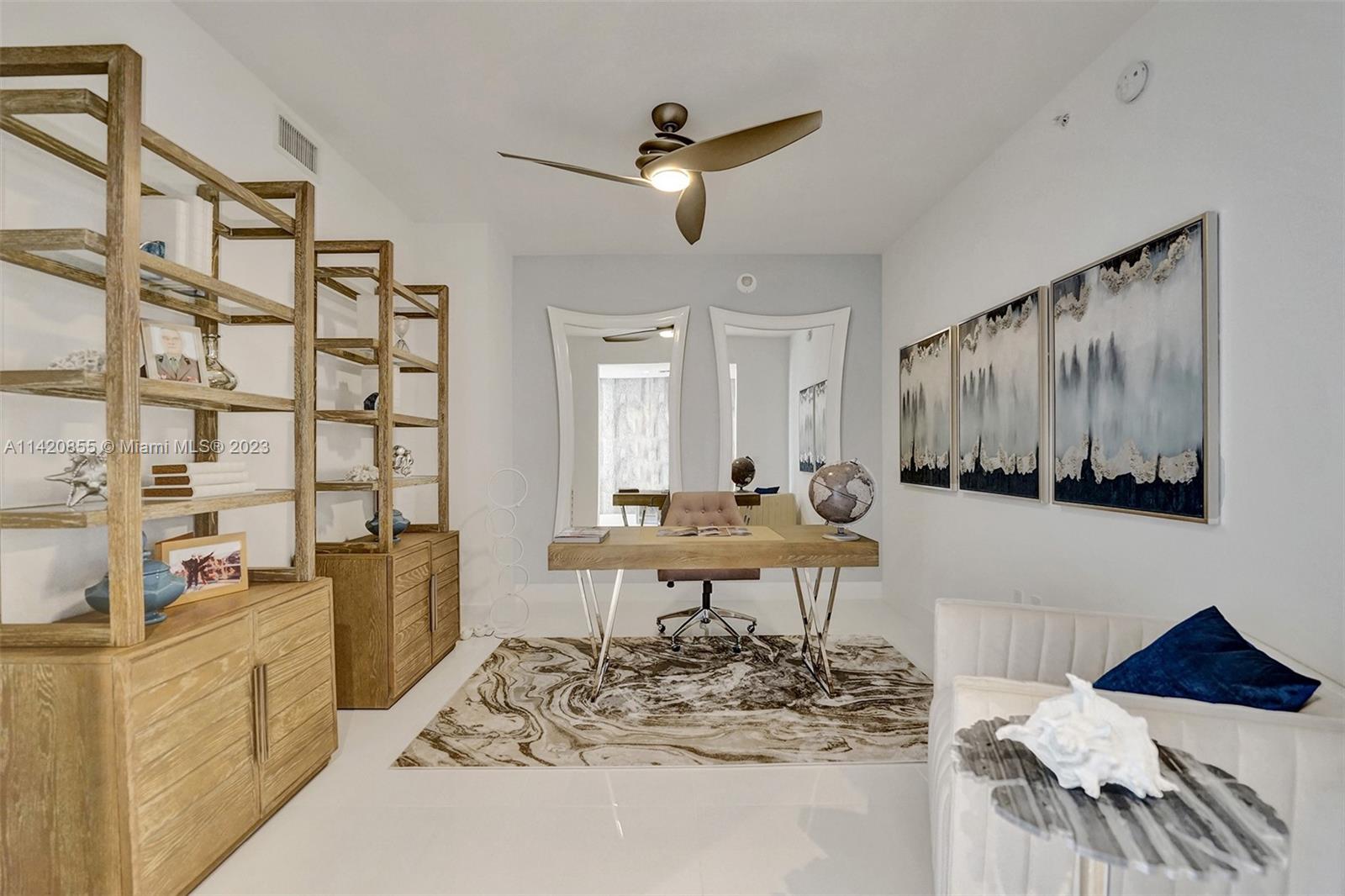 100 E Las Olas Blvd # 3703