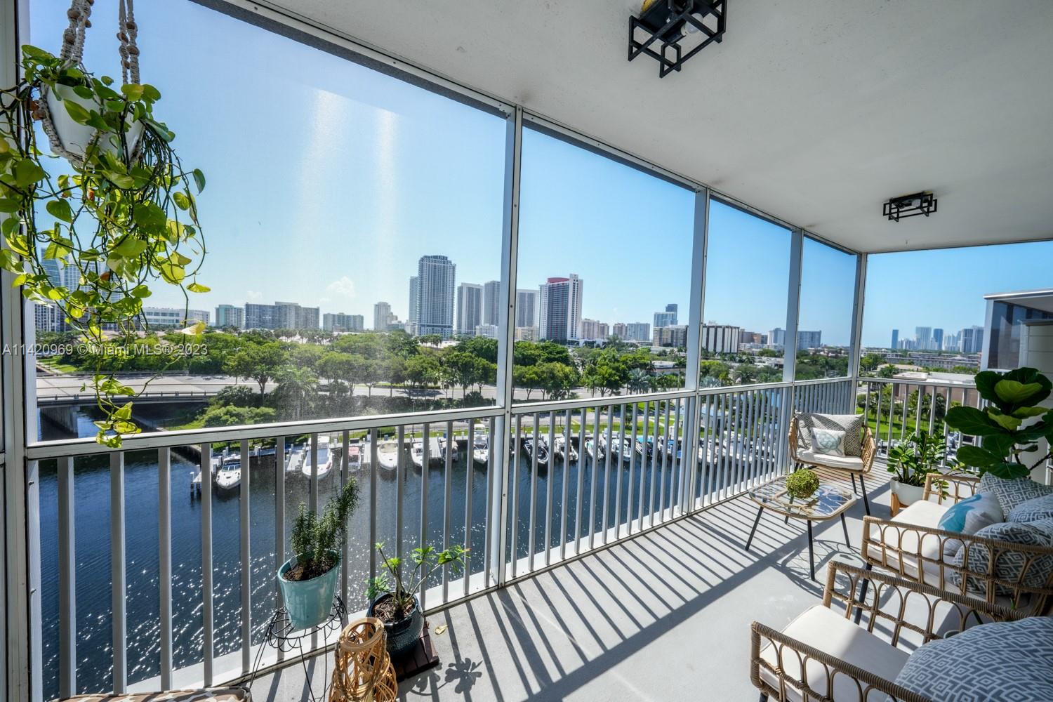 200 Diplomat Pkwy # 820