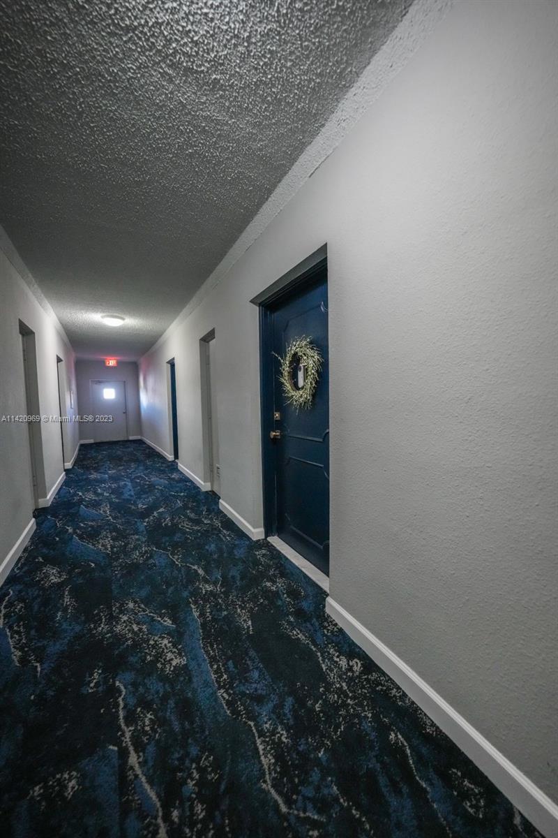 200 Diplomat Pkwy # 820