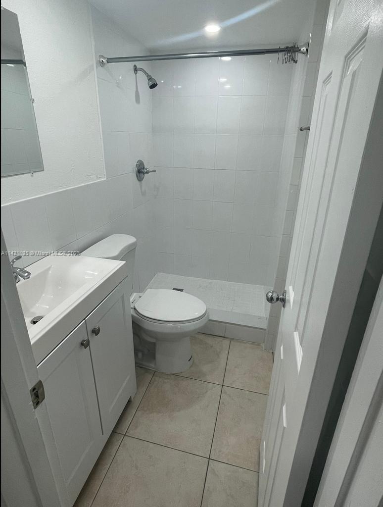 7226 SW 94th Pl Unit: F4