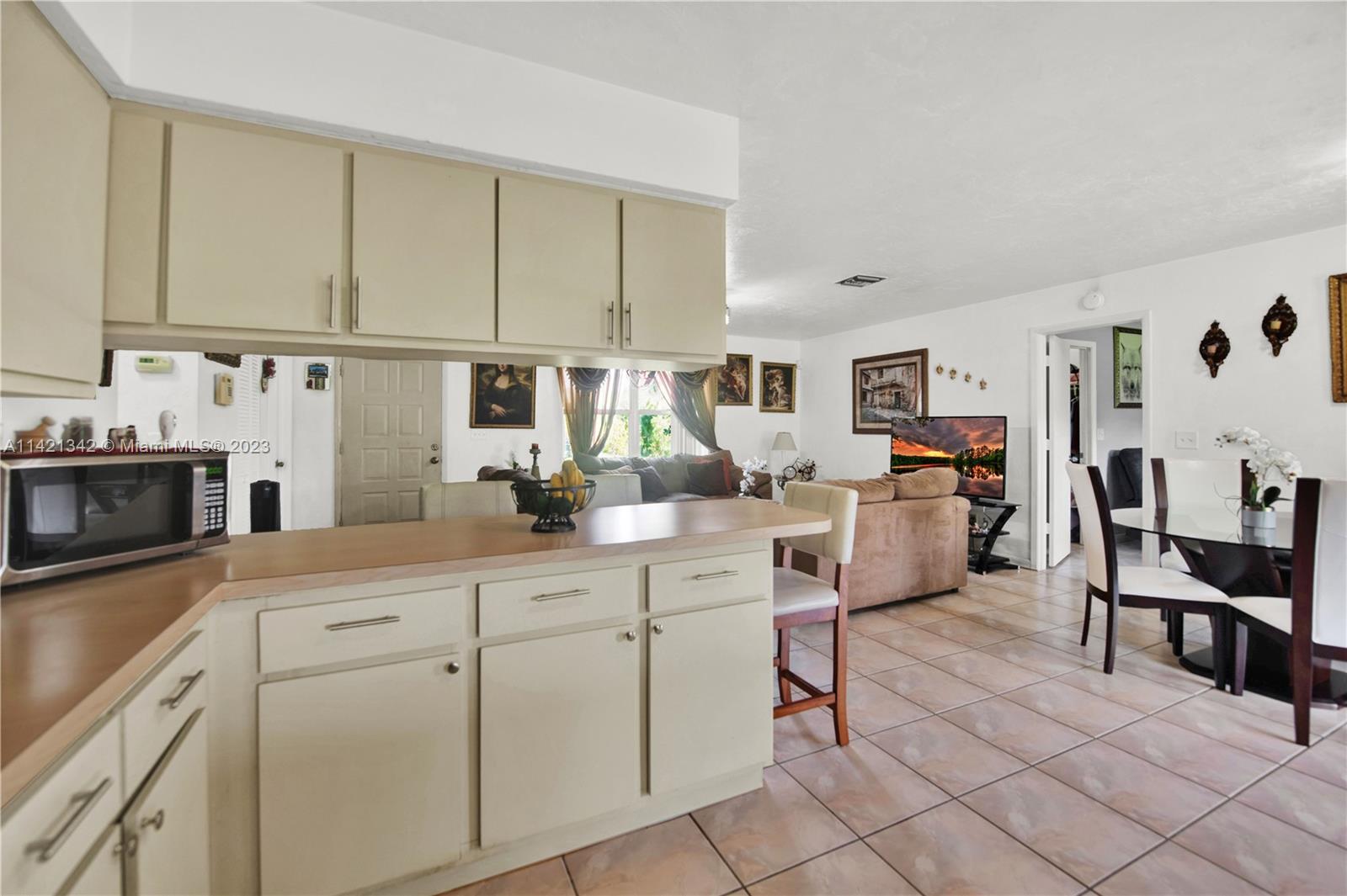 1480 SW 17th ST