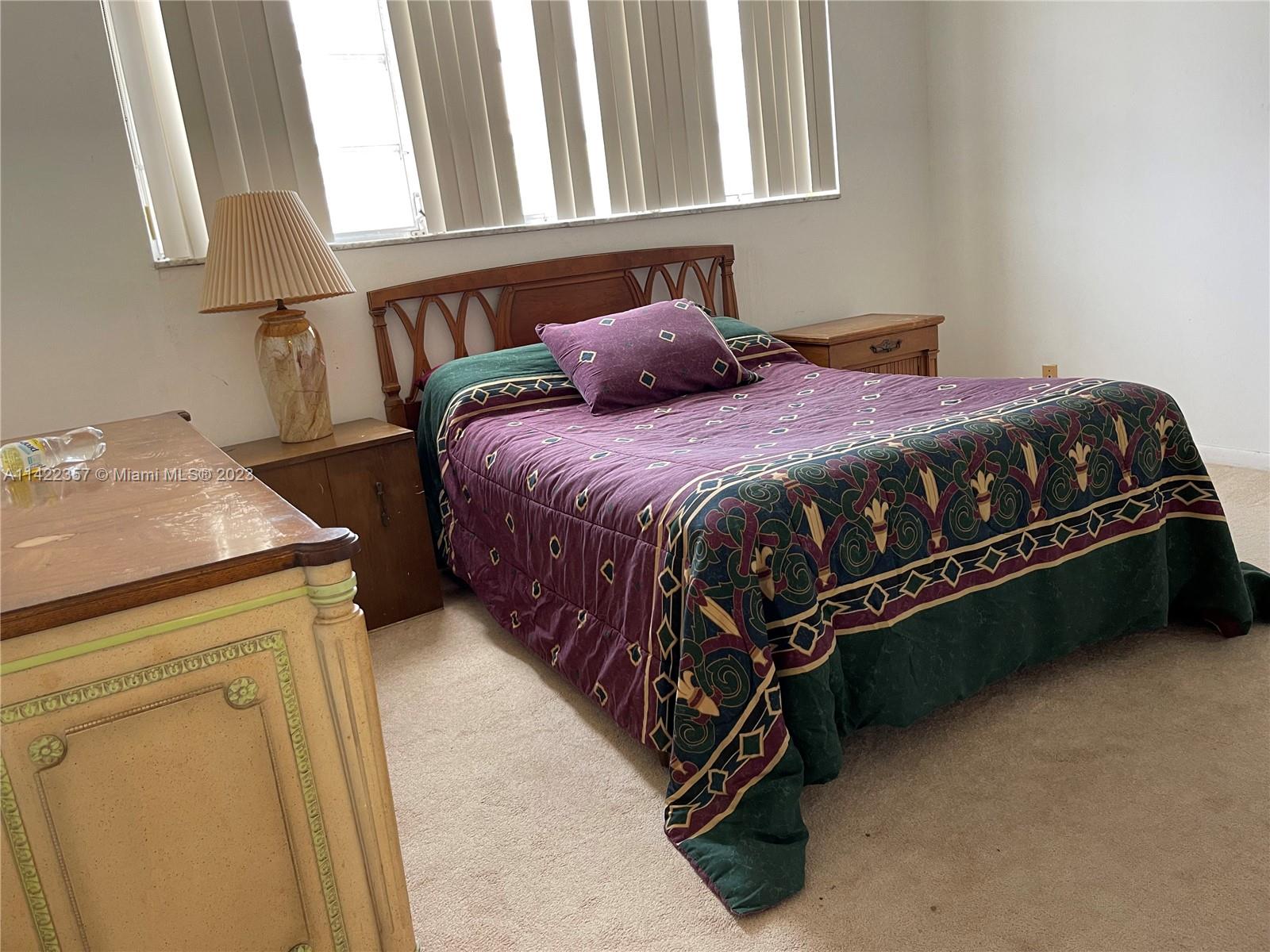 401 NE 14TH AVE Unit: 204