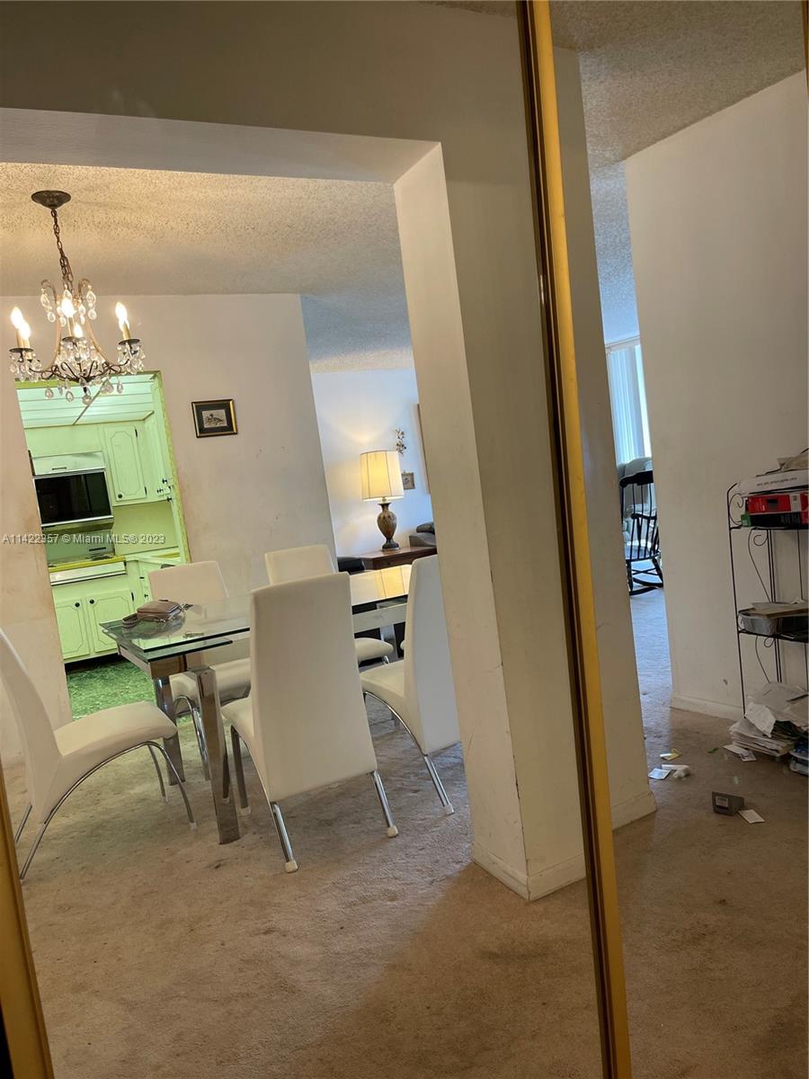 401 NE 14TH AVE Unit: 204