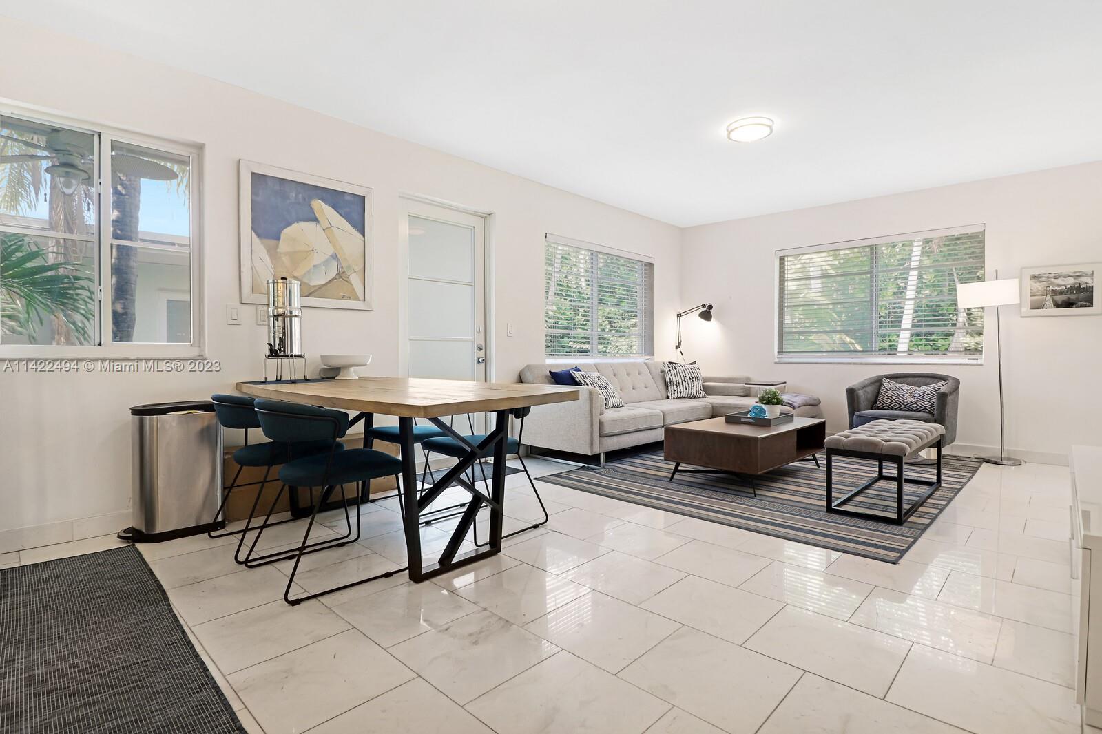 1125 Meridian Ave Unit: 2-1125