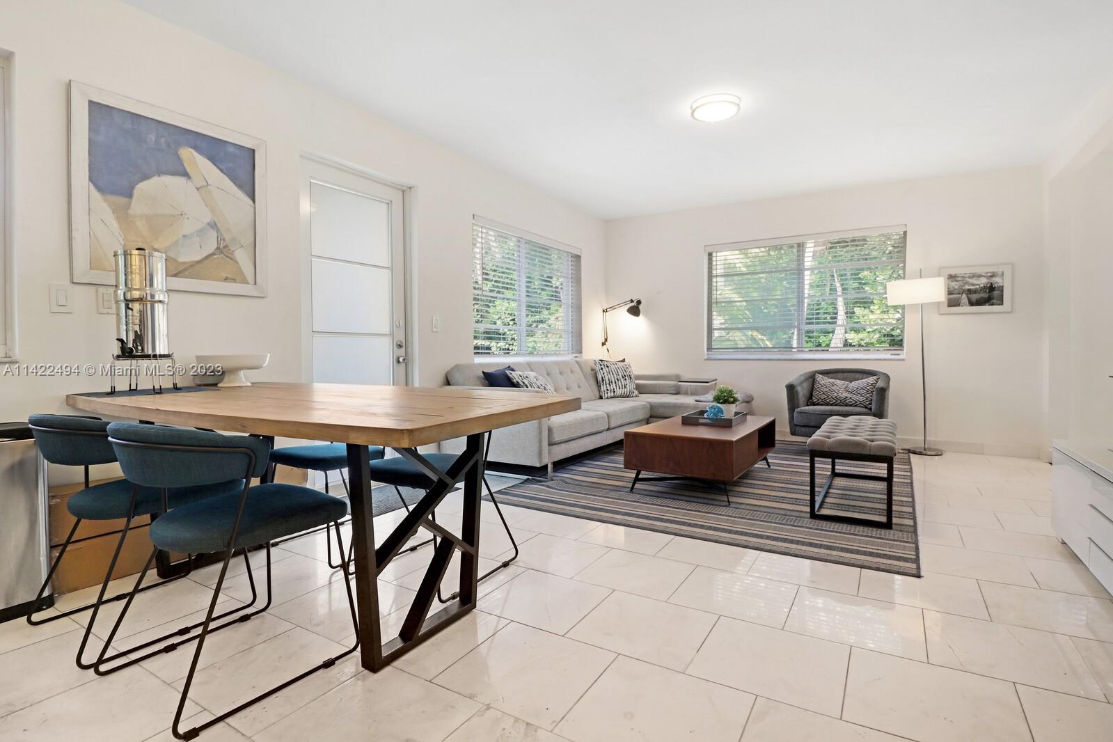 1125 Meridian Ave Unit: 2-1125