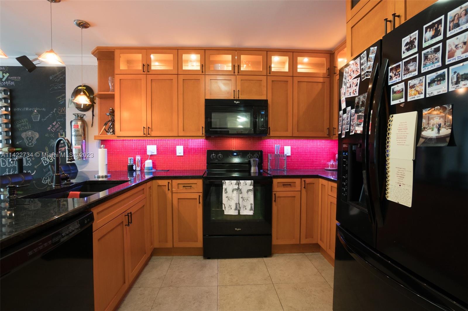 10900 SW 104th St Unit: 114