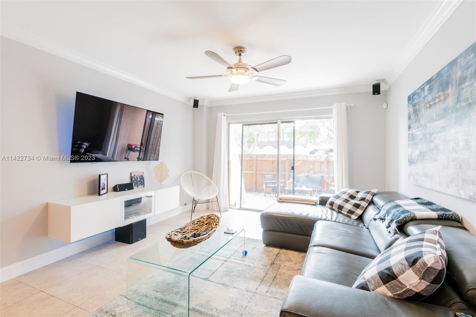 10900 SW 104th St Unit: 114