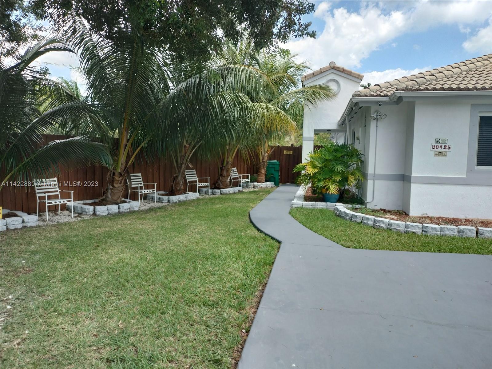 20425 SW 93rd Ave