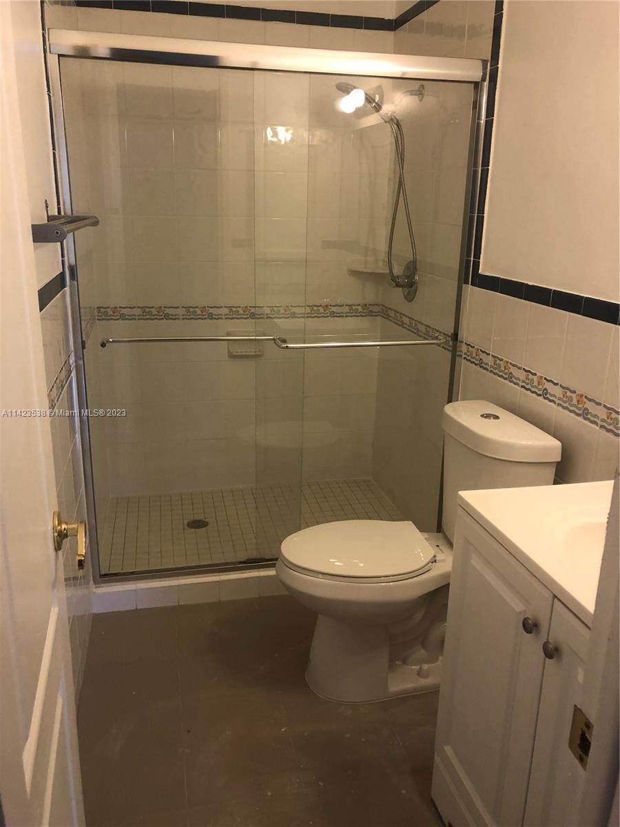 9107 SW 96th Ave Unit: 9107