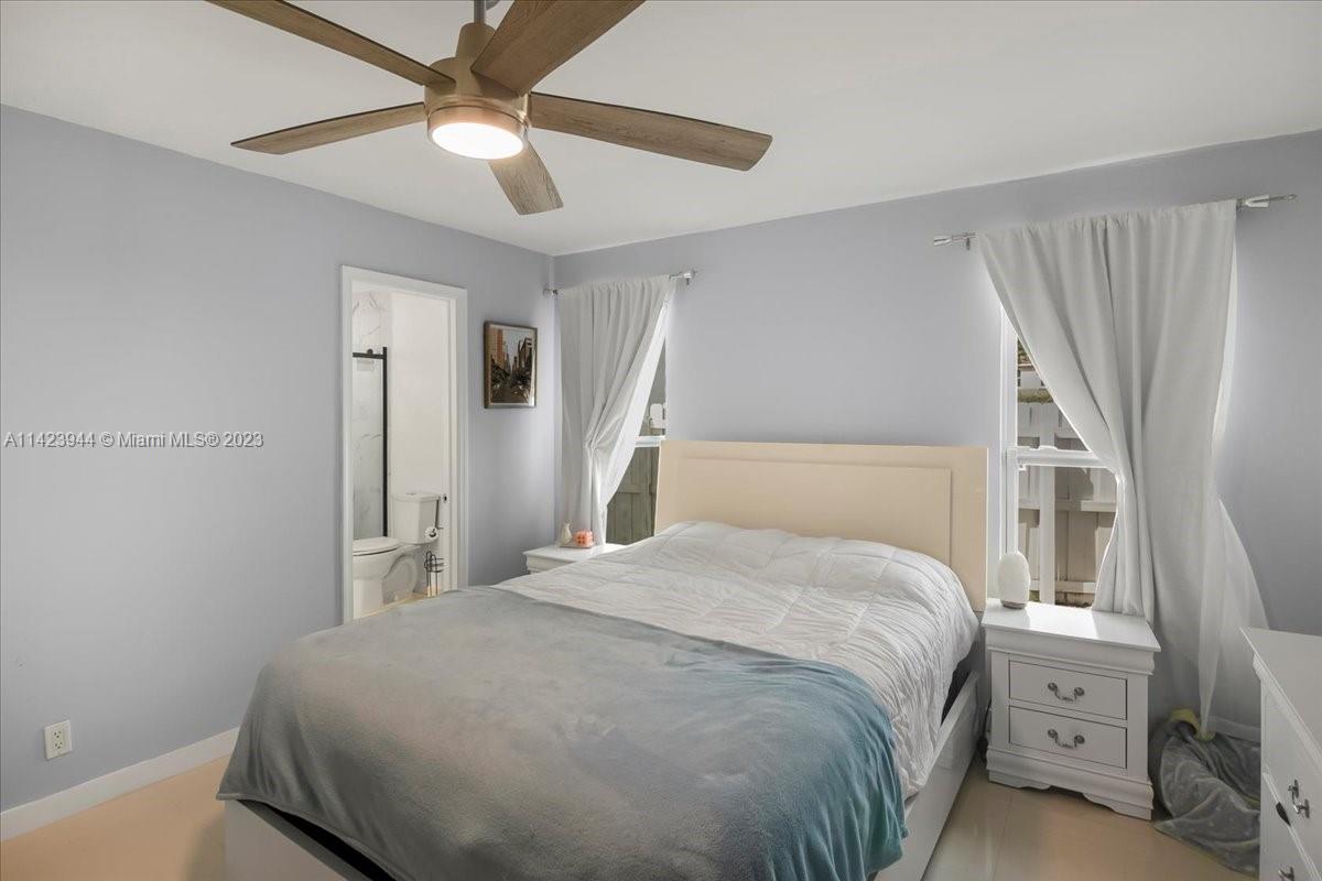 7321 NW 39th St