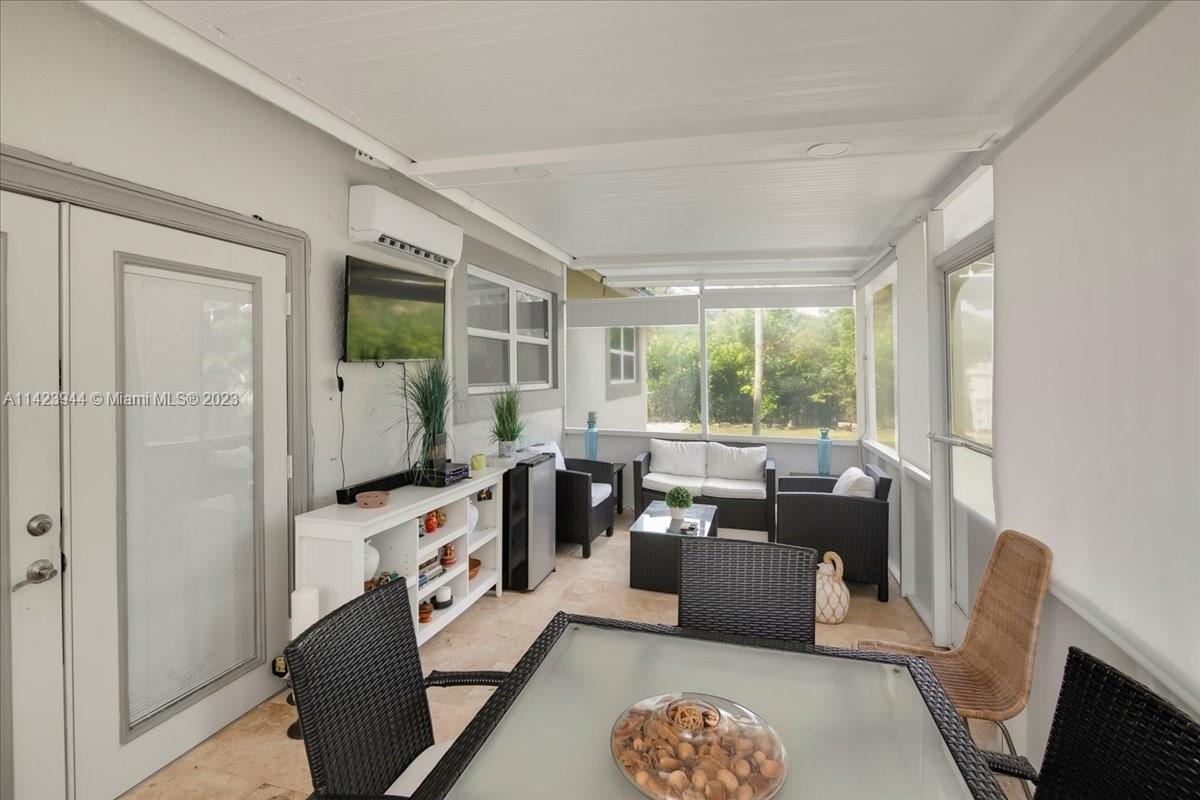 7321 NW 39th St