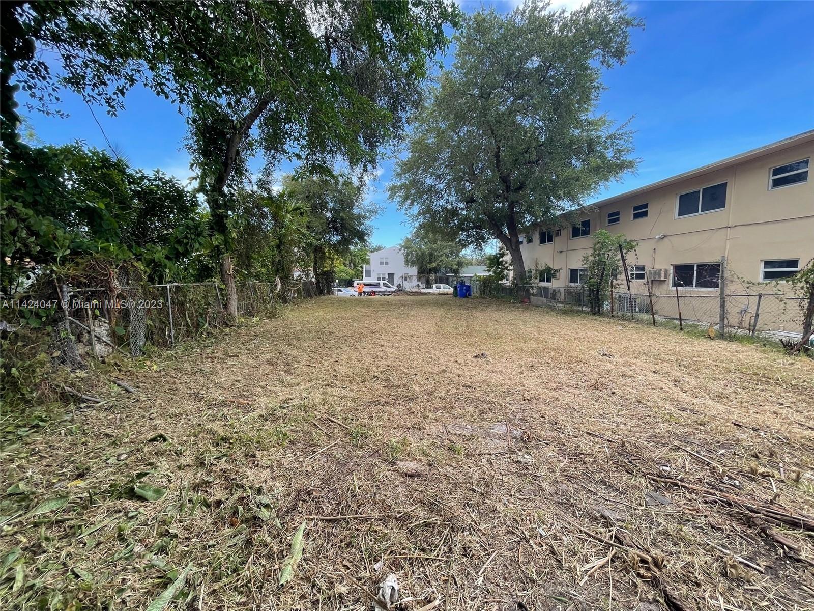 5650 N Miami Ave