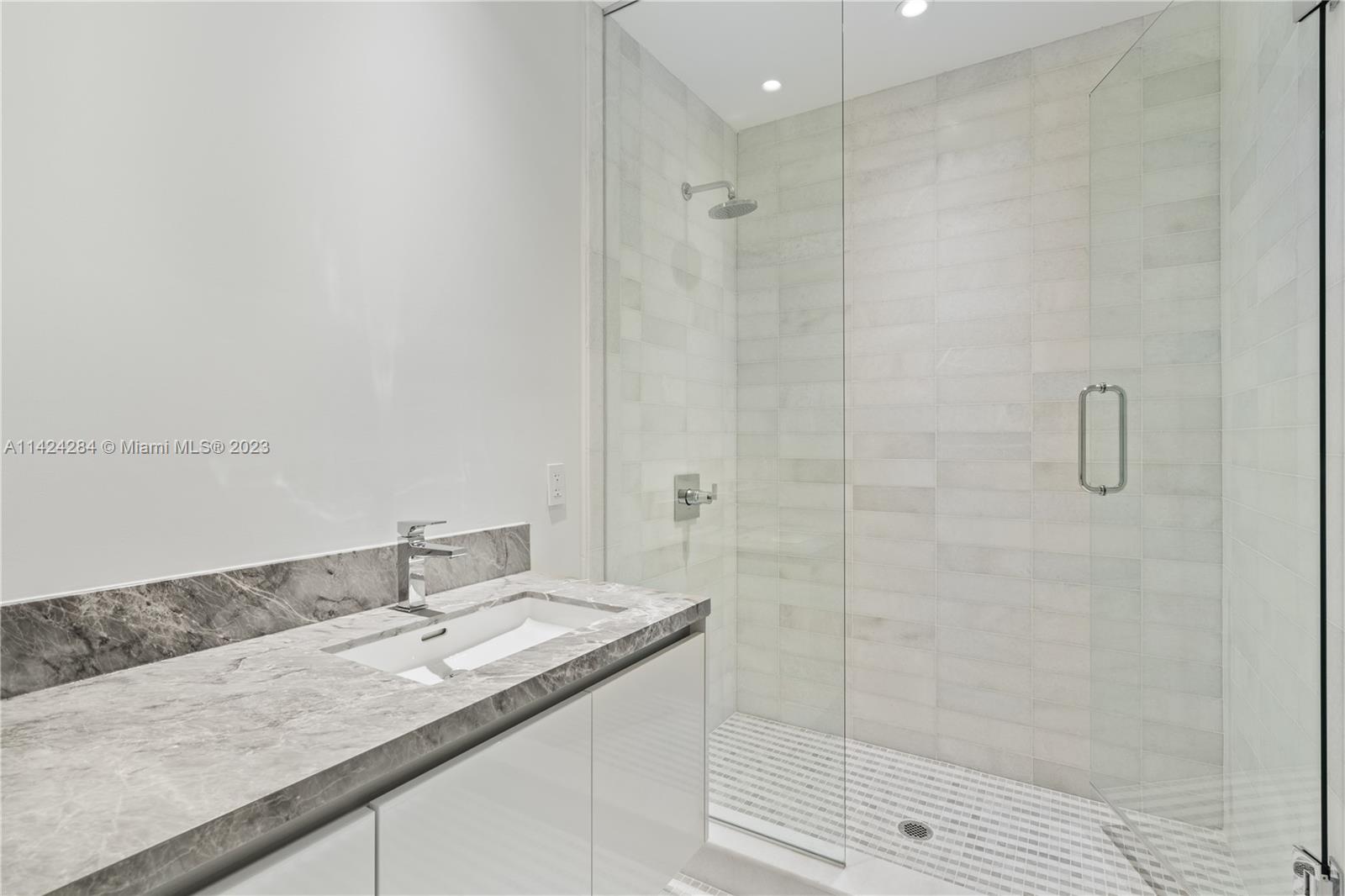 700 NE 26th Terr Unit: 5201
