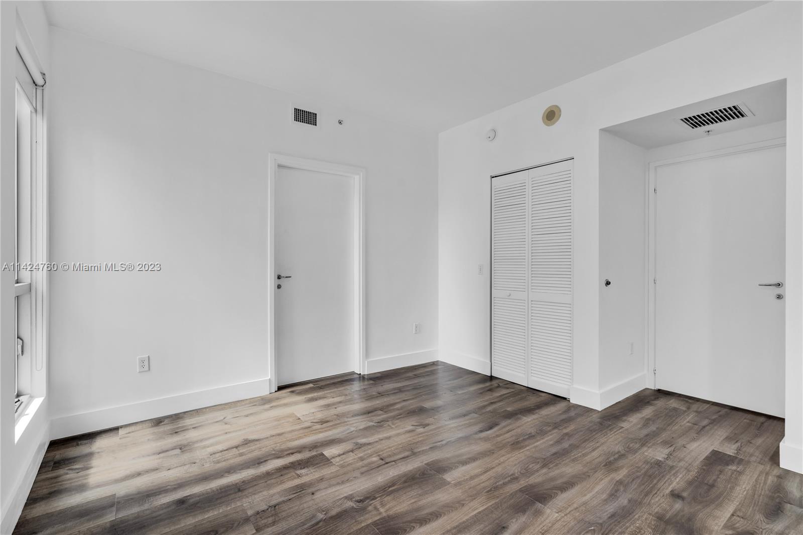 300 S Biscayne Blvd Unit: T-2802