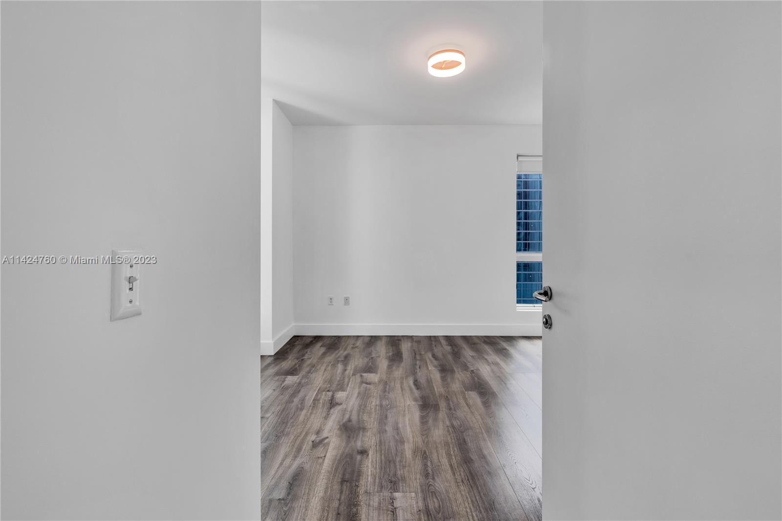 300 S Biscayne Blvd Unit: T-2802