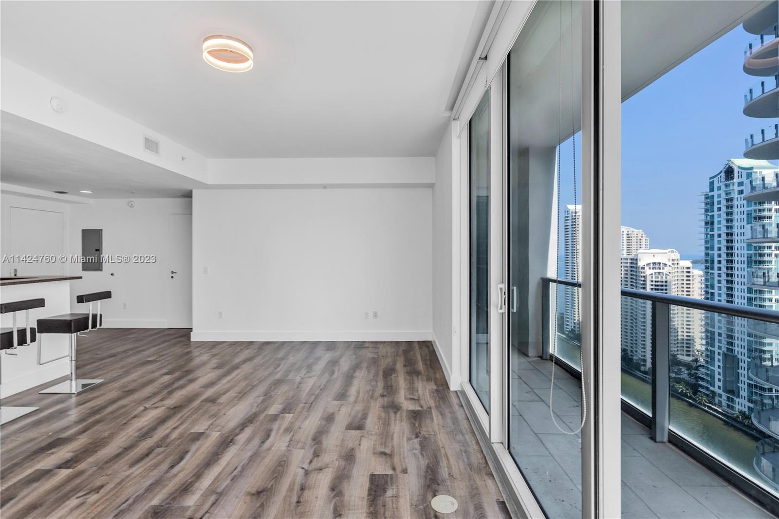 300 S Biscayne Blvd Unit: T-2802
