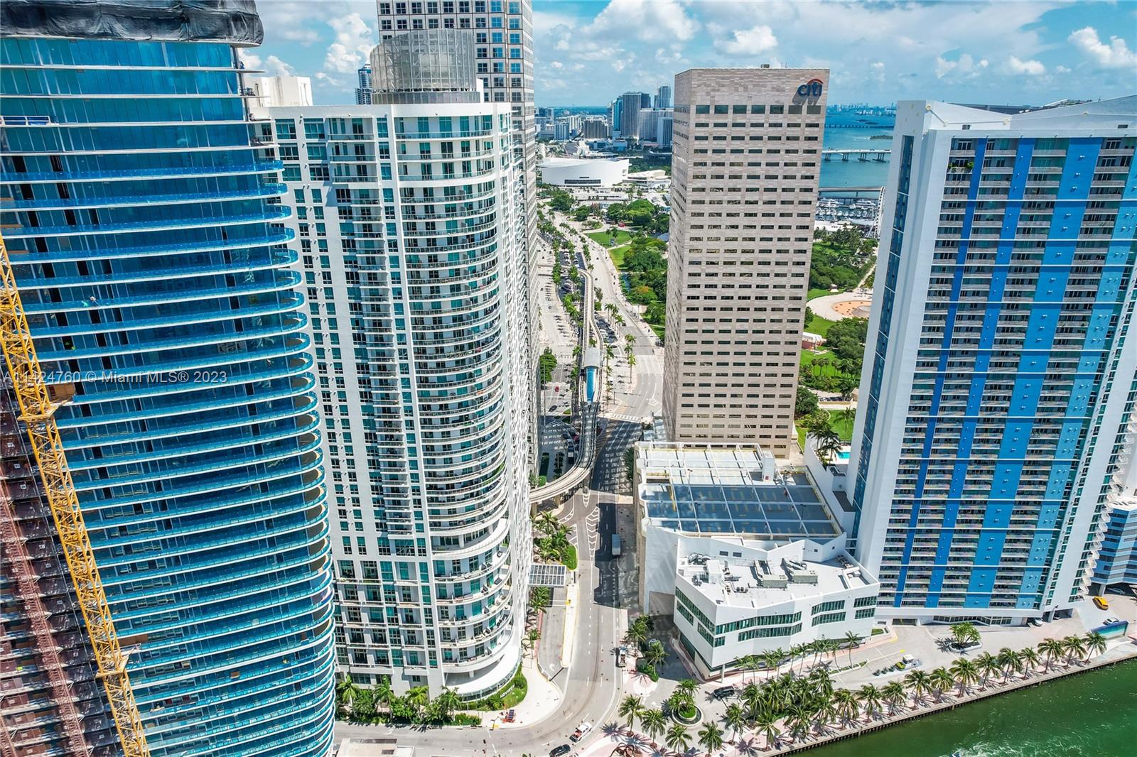 300 S Biscayne Blvd Unit: T-2802