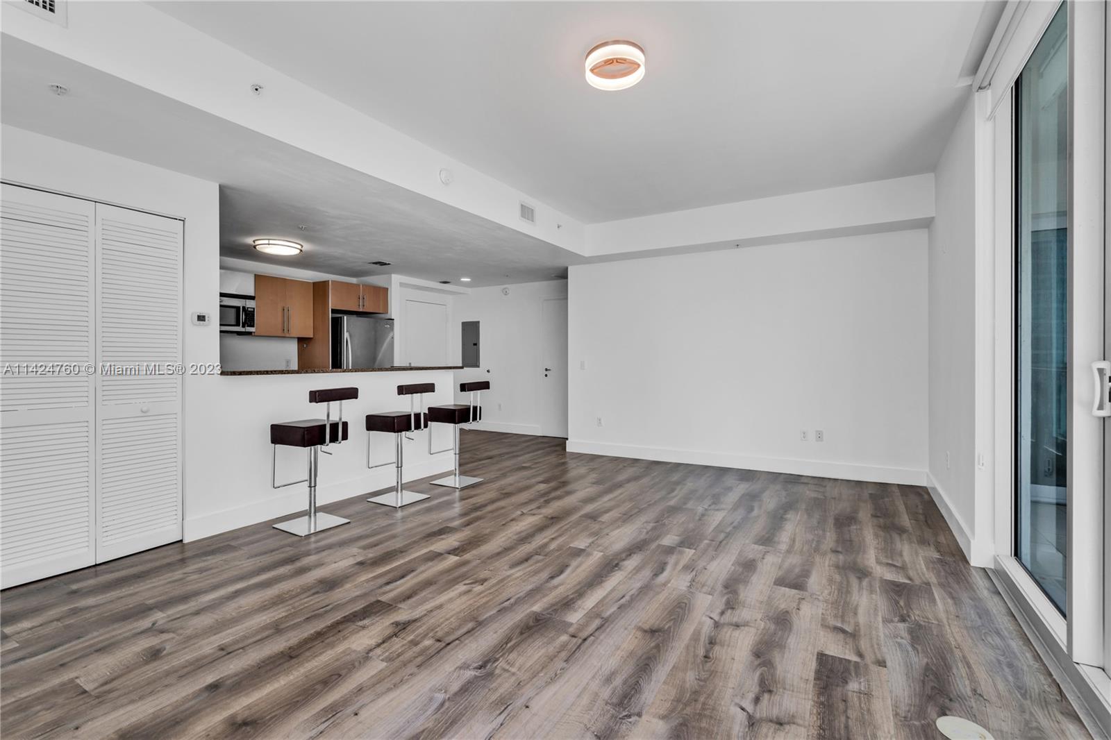 300 S Biscayne Blvd Unit: T-2802