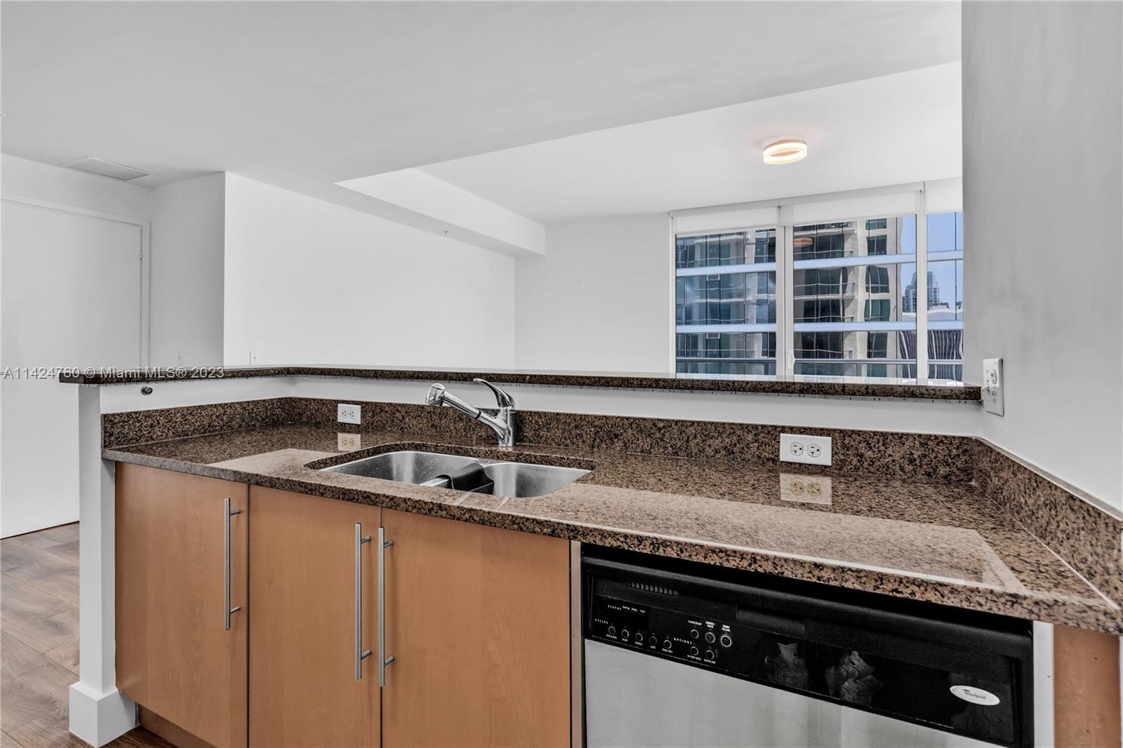 300 S Biscayne Blvd Unit: T-2802