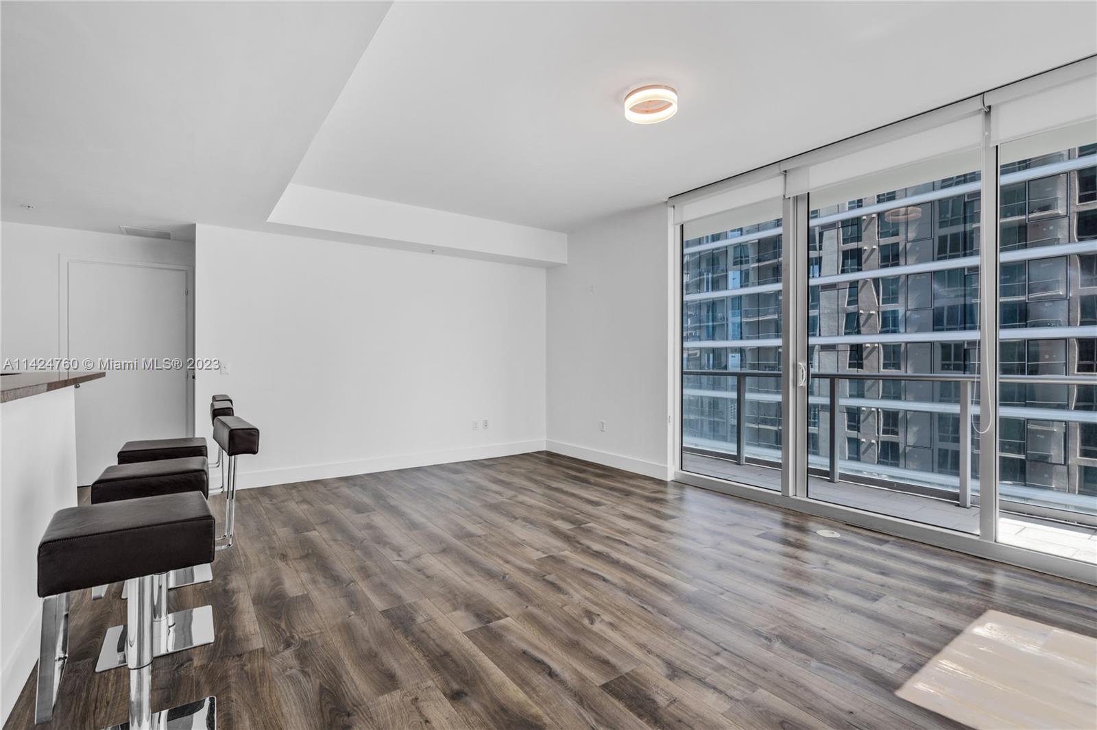 300 S Biscayne Blvd Unit: T-2802