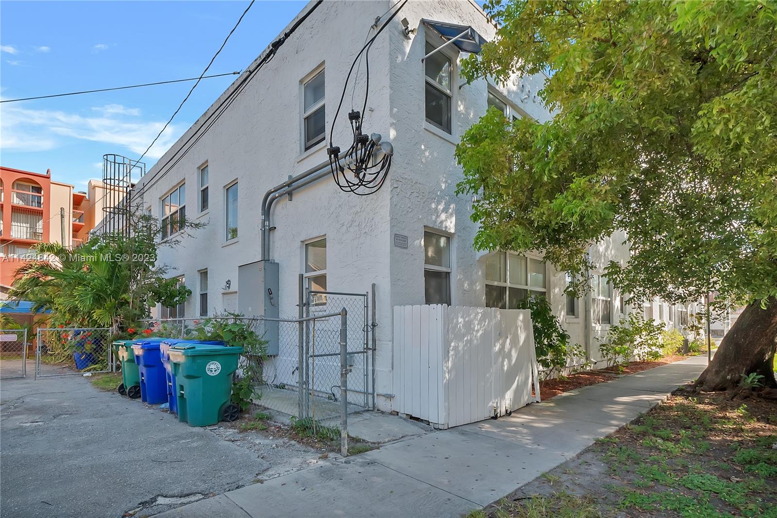 402 NW 12th Ave # 204