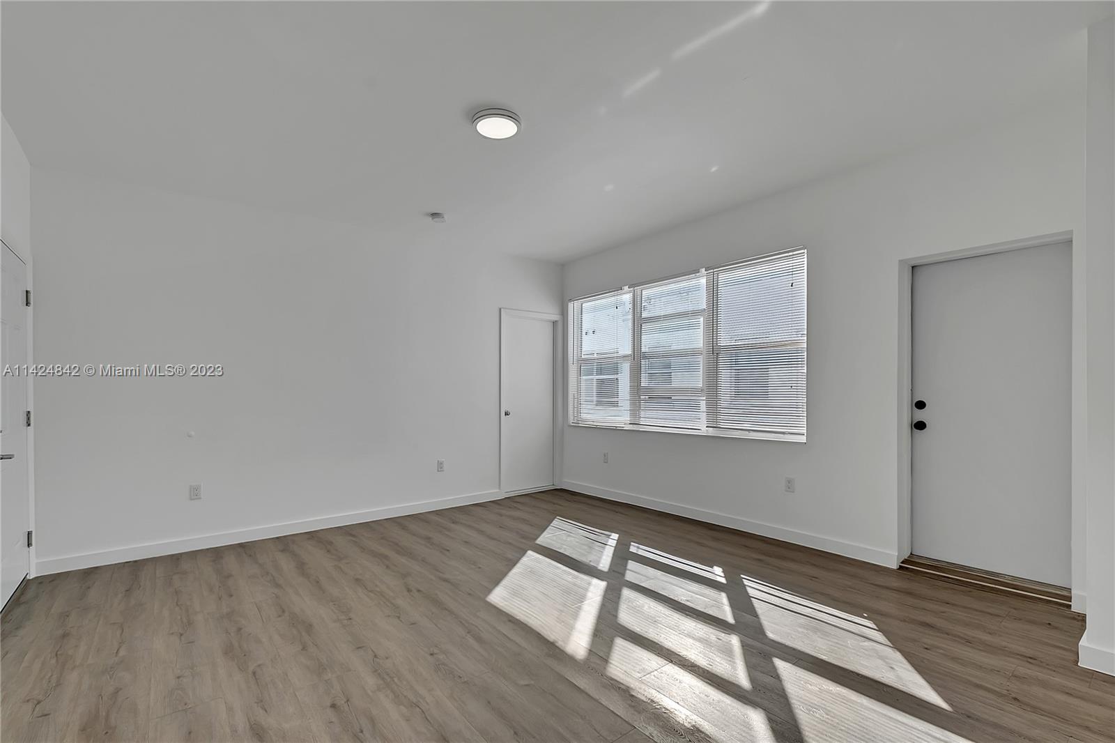 402 NW 12th Ave # 204
