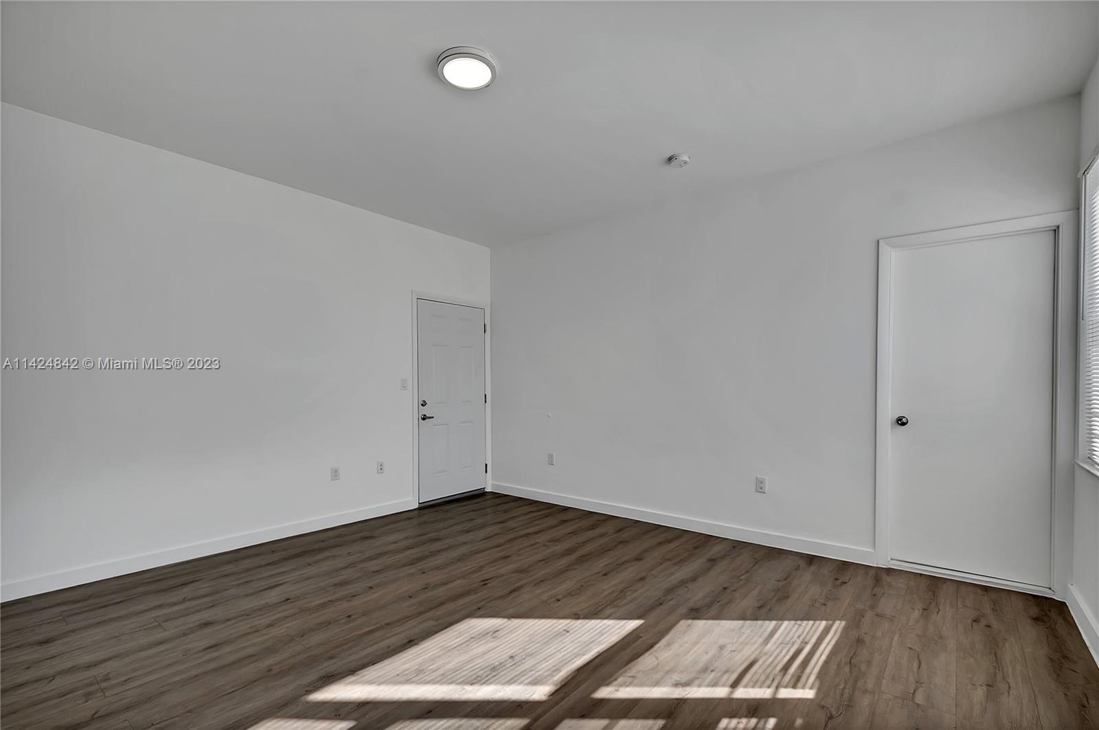 402 NW 12th Ave # 204