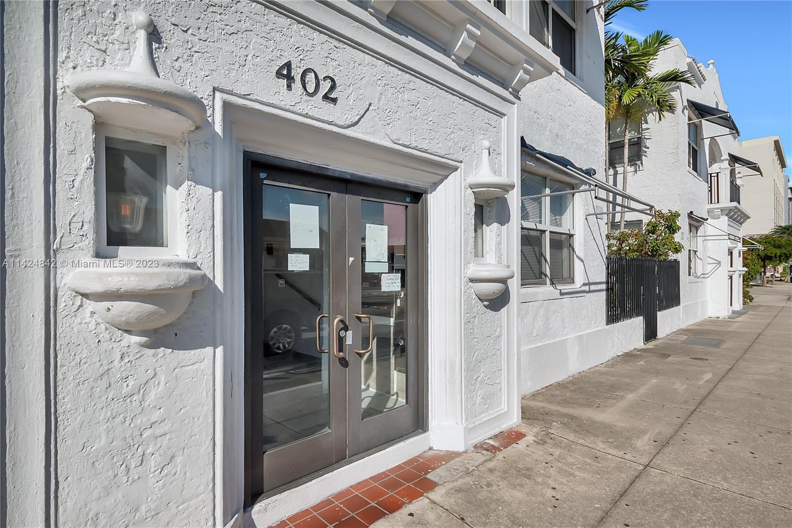 402 NW 12th Ave # 204