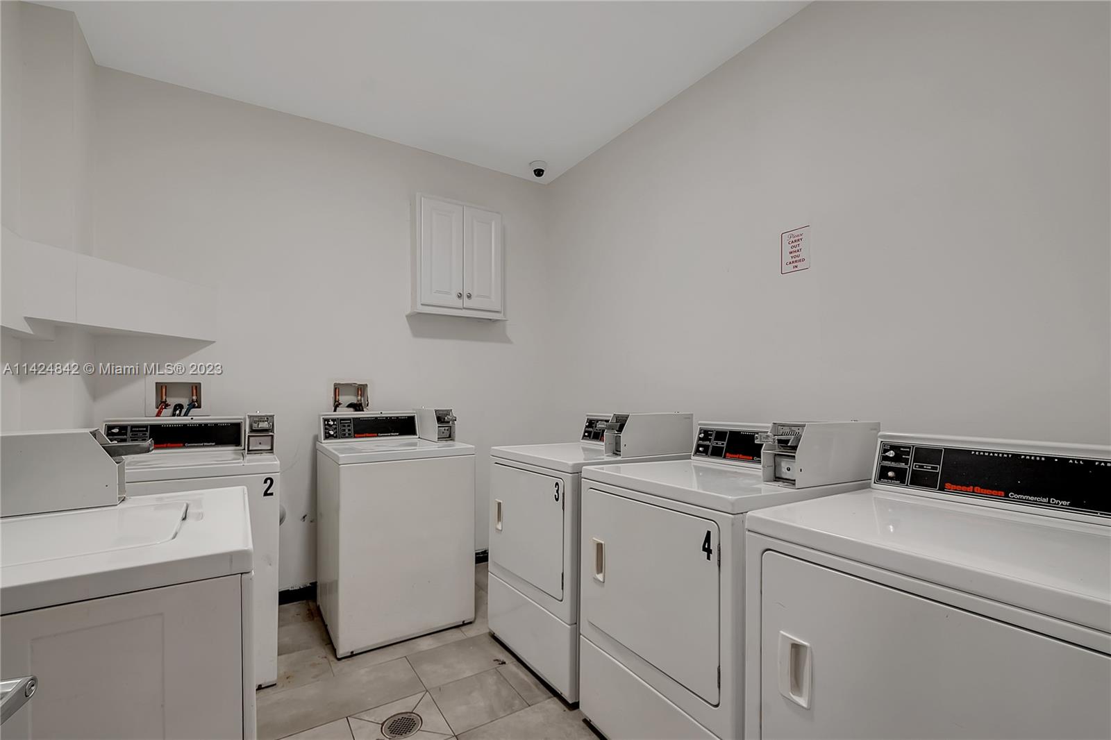 402 NW 12th Ave # 204