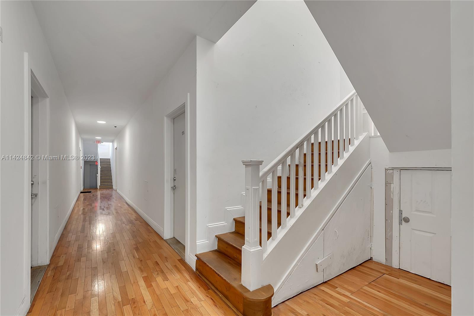402 NW 12th Ave # 204