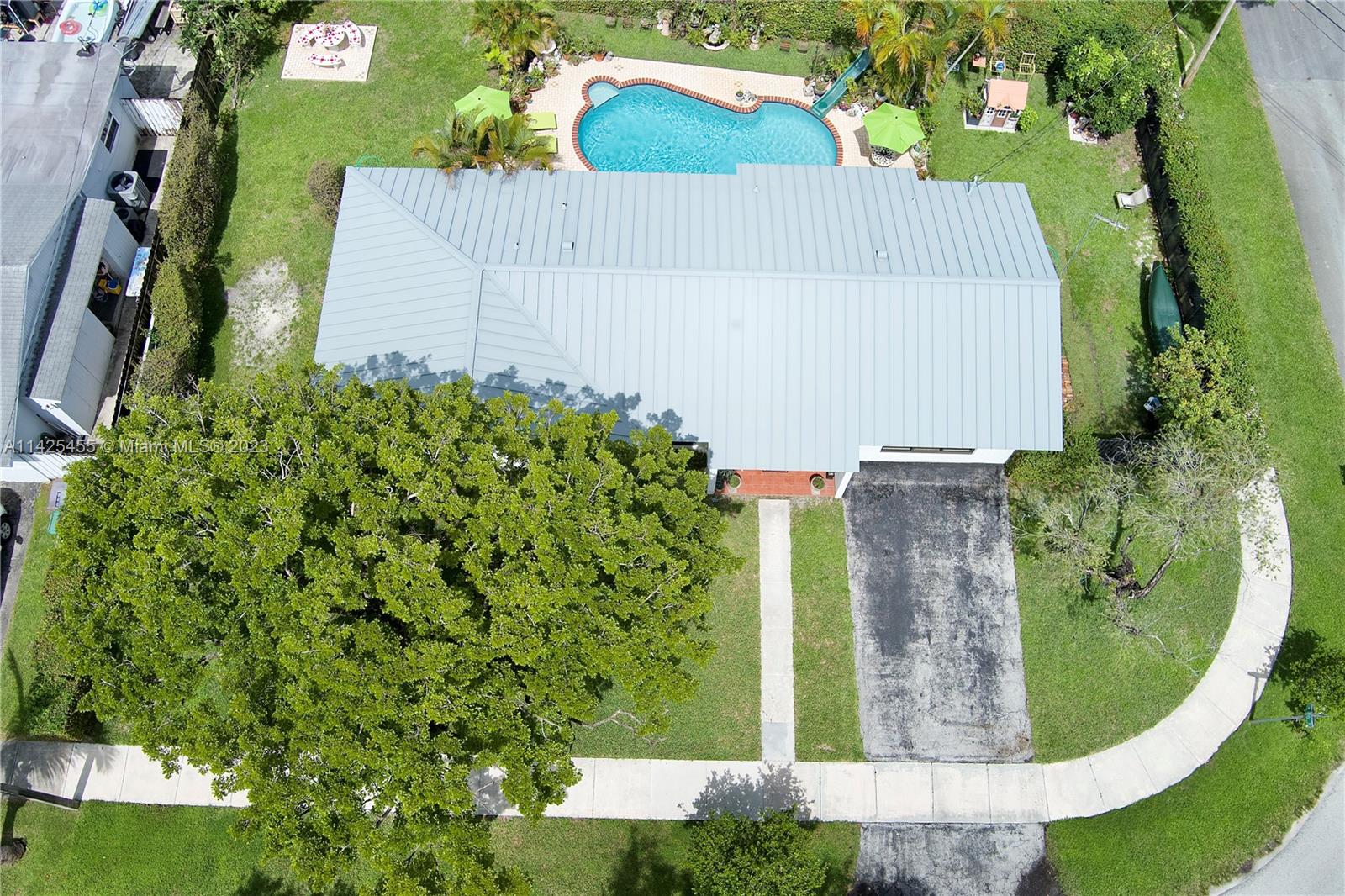 8600 SW 101st Ave