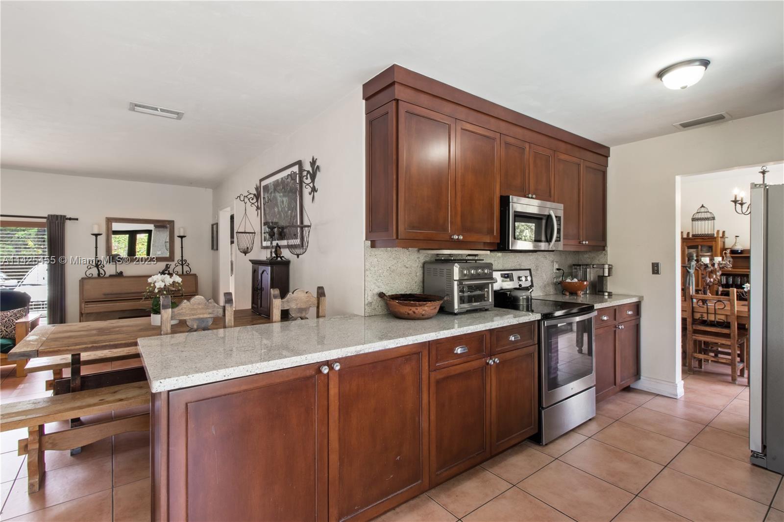 8600 SW 101st Ave