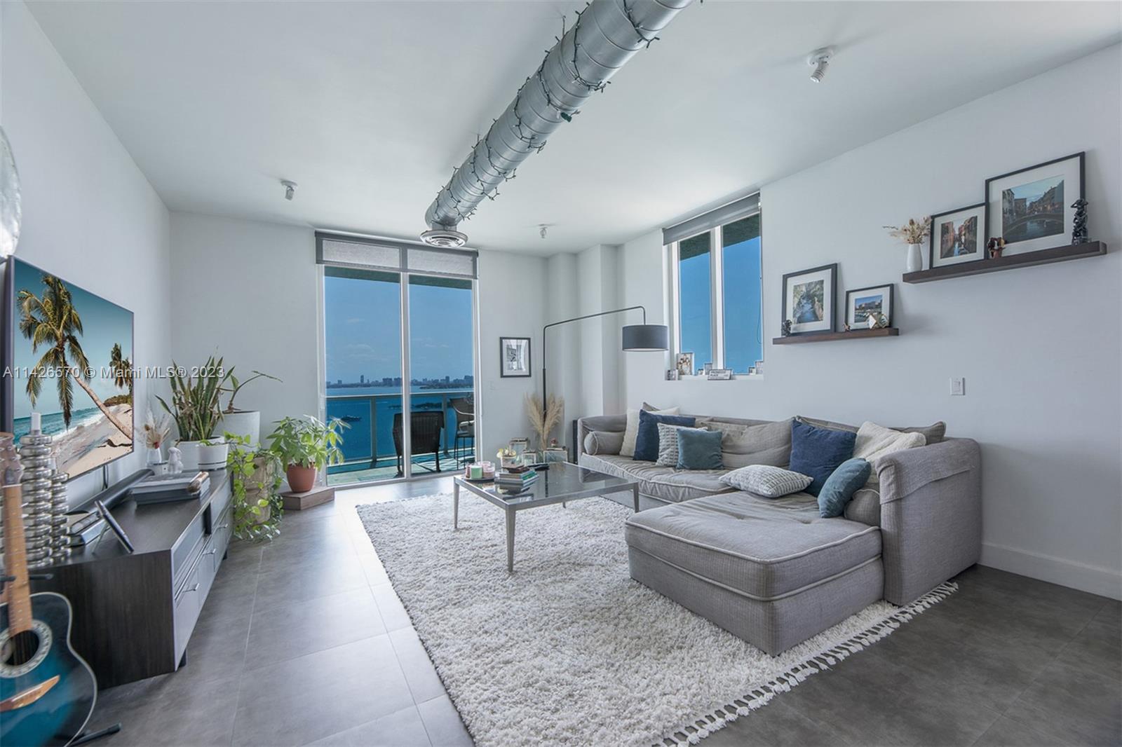 700 NE 25th St Unit: 1604