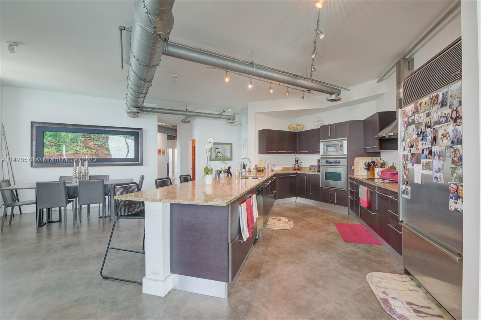700 NE 25th St Unit: 1604
