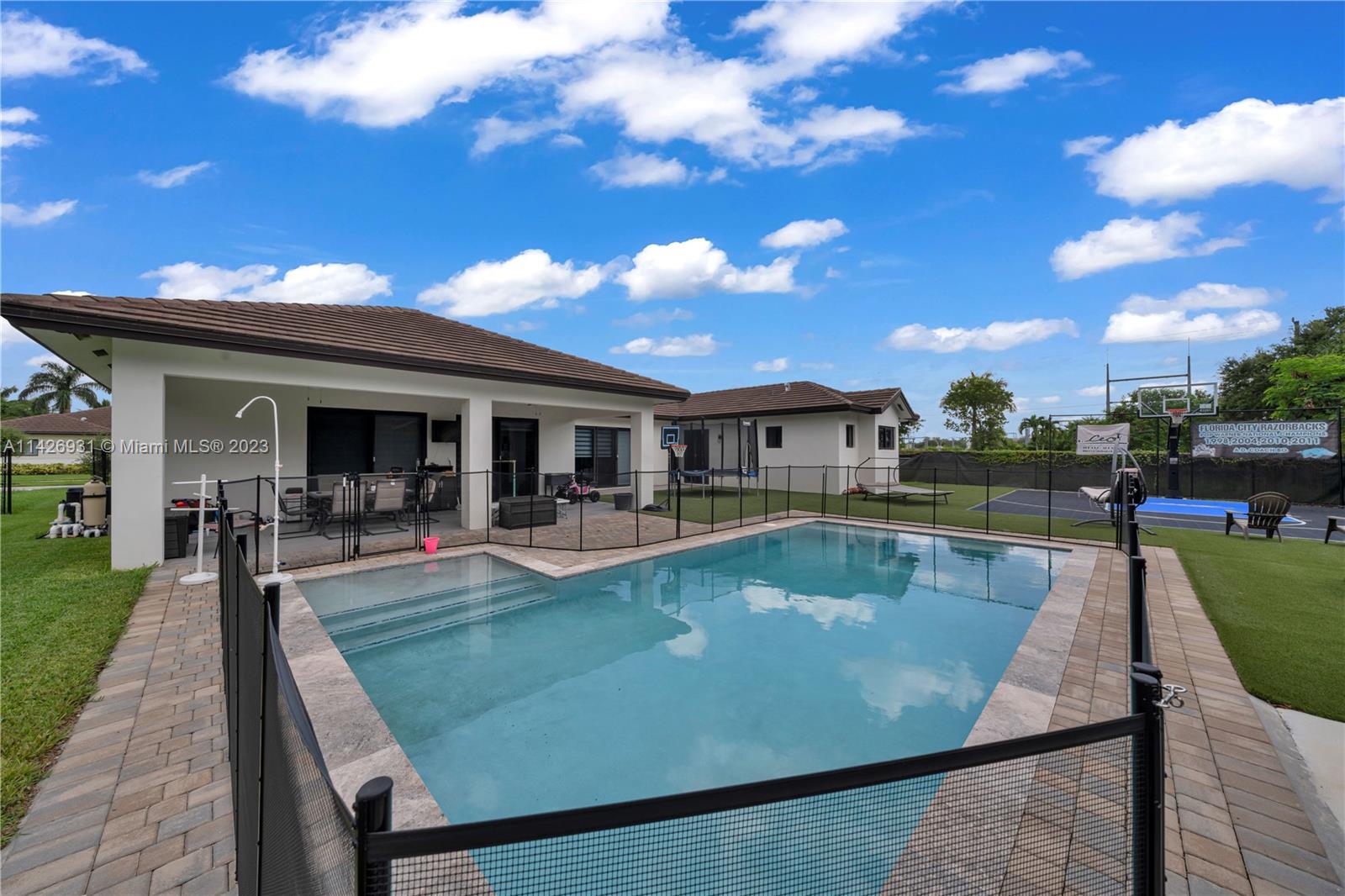 18720 SW 313th Ter