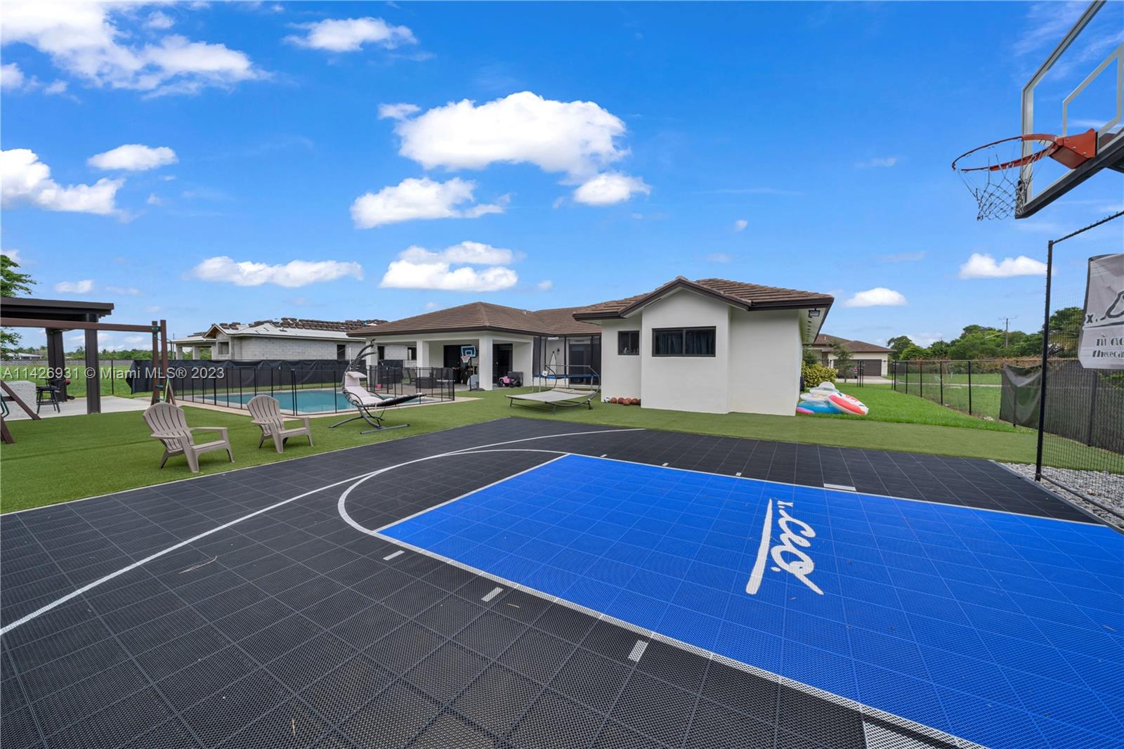 18720 SW 313th Ter